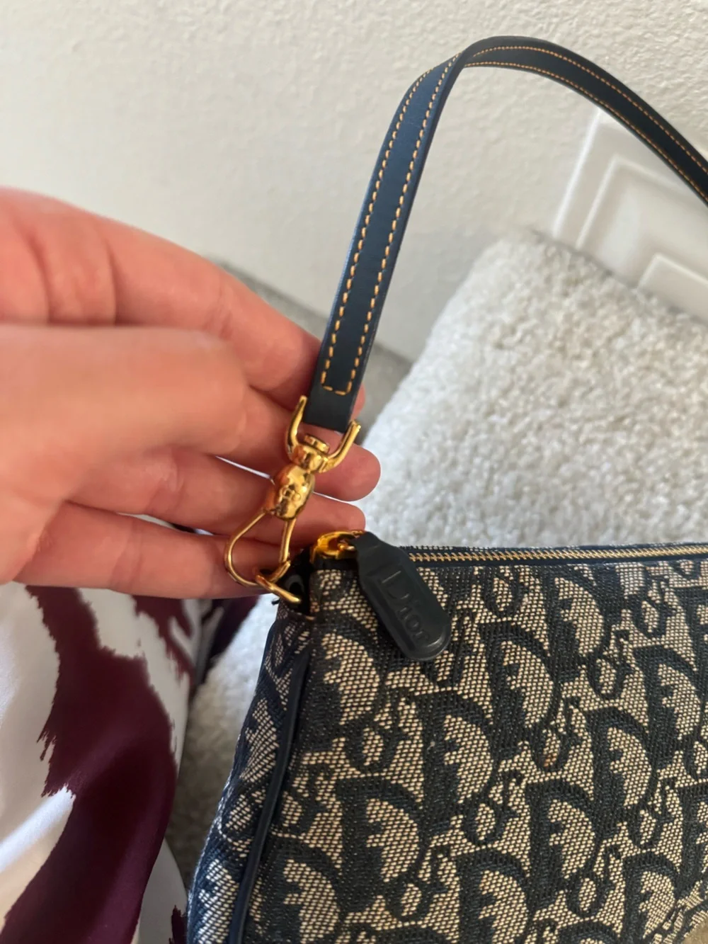 Vintage Dior Trotter Saddle in Navy Blue - Picture 3 of 6